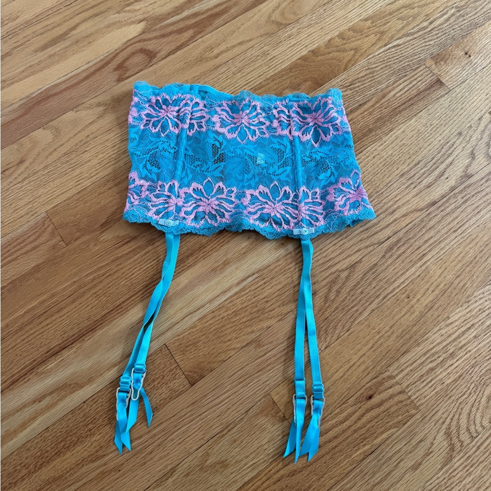 Shirley of Hollywood vintage teal blue lace suspender belt garter belt